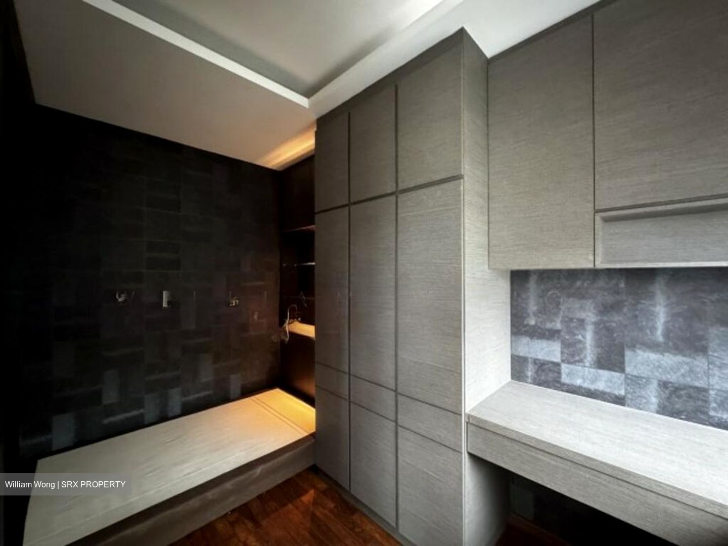 Costa Del Sol (D16), Condominium #513700561